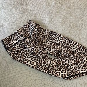 Zyia animal print leggings